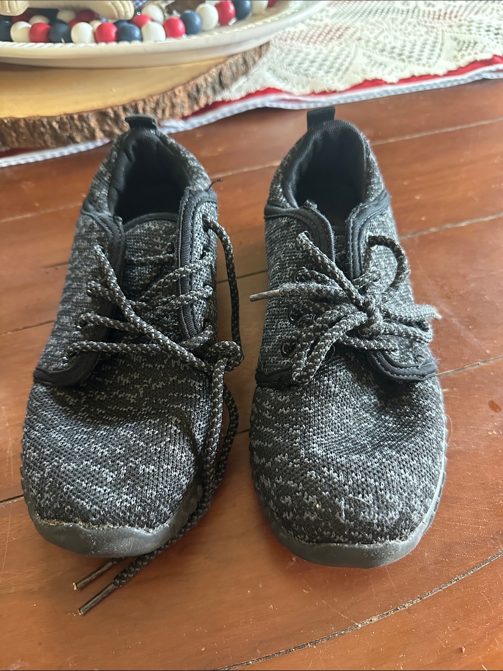Hem Black Knit Slip-On Sneakers